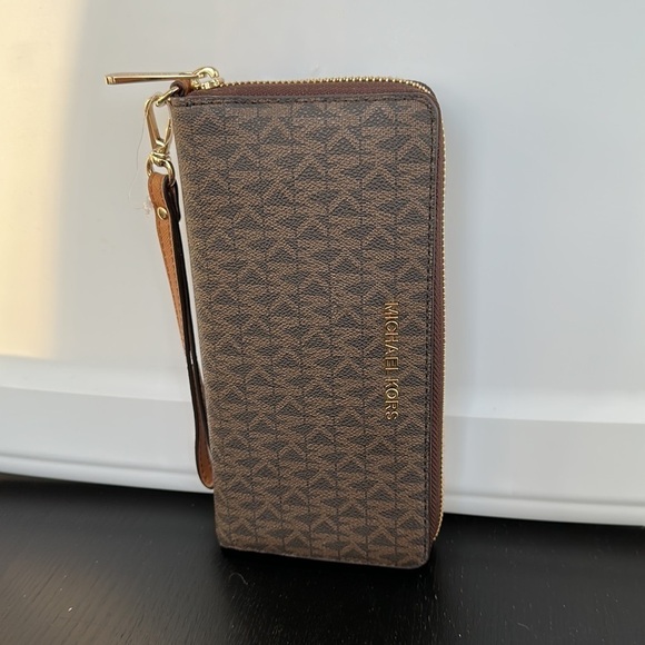 Michael Kors Jet set large travel continental wallet brown - acorn - Picture 3 of 6